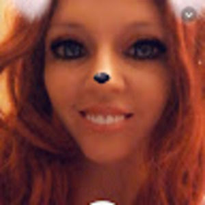 Meet your Posher, Dee